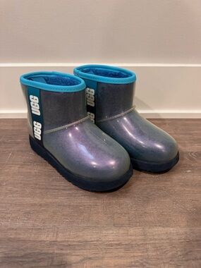 UGG boots girls size 1